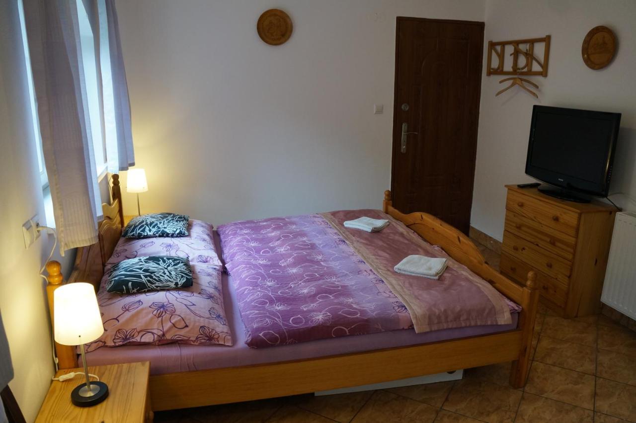 Penzion Kutil Trojanovice Frenštát pod Radhoštěm Buitenkant foto